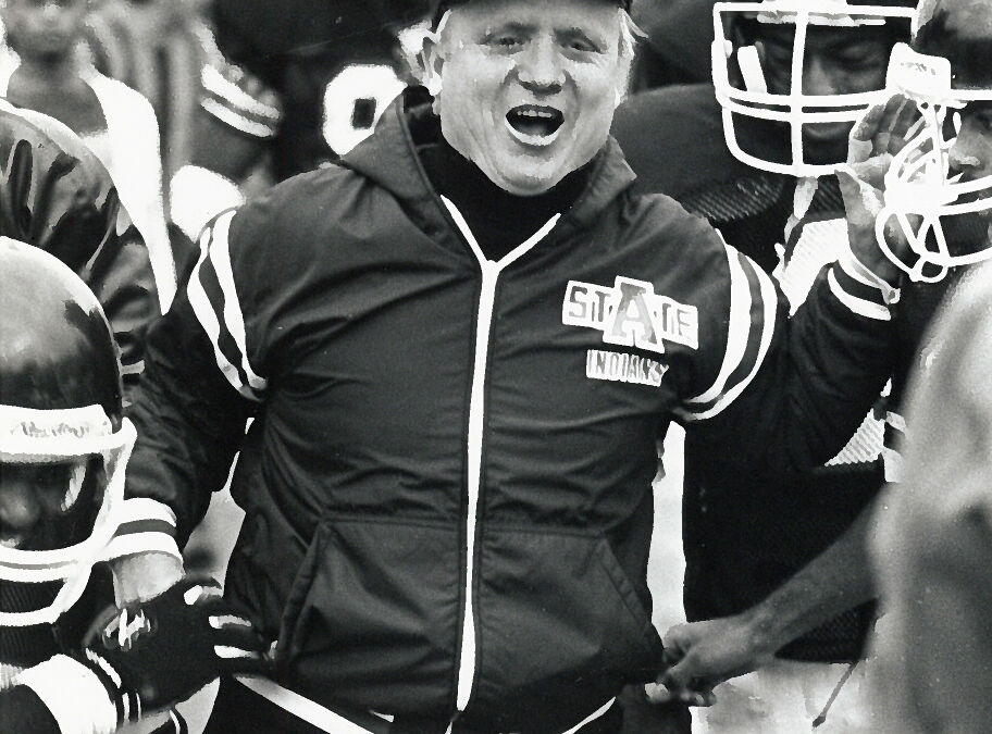 University Community Mourns Passing of Football Legend Larry Lacewell