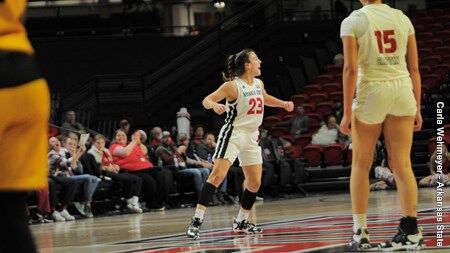 strong-fourth-quarter-helps-red-wolves-tame-lady-tigers